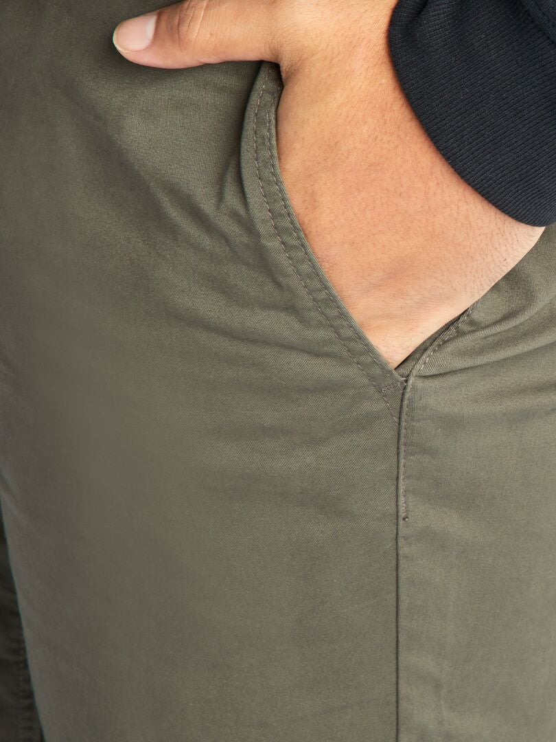 Normale chino broek maat L32 - KHAKI