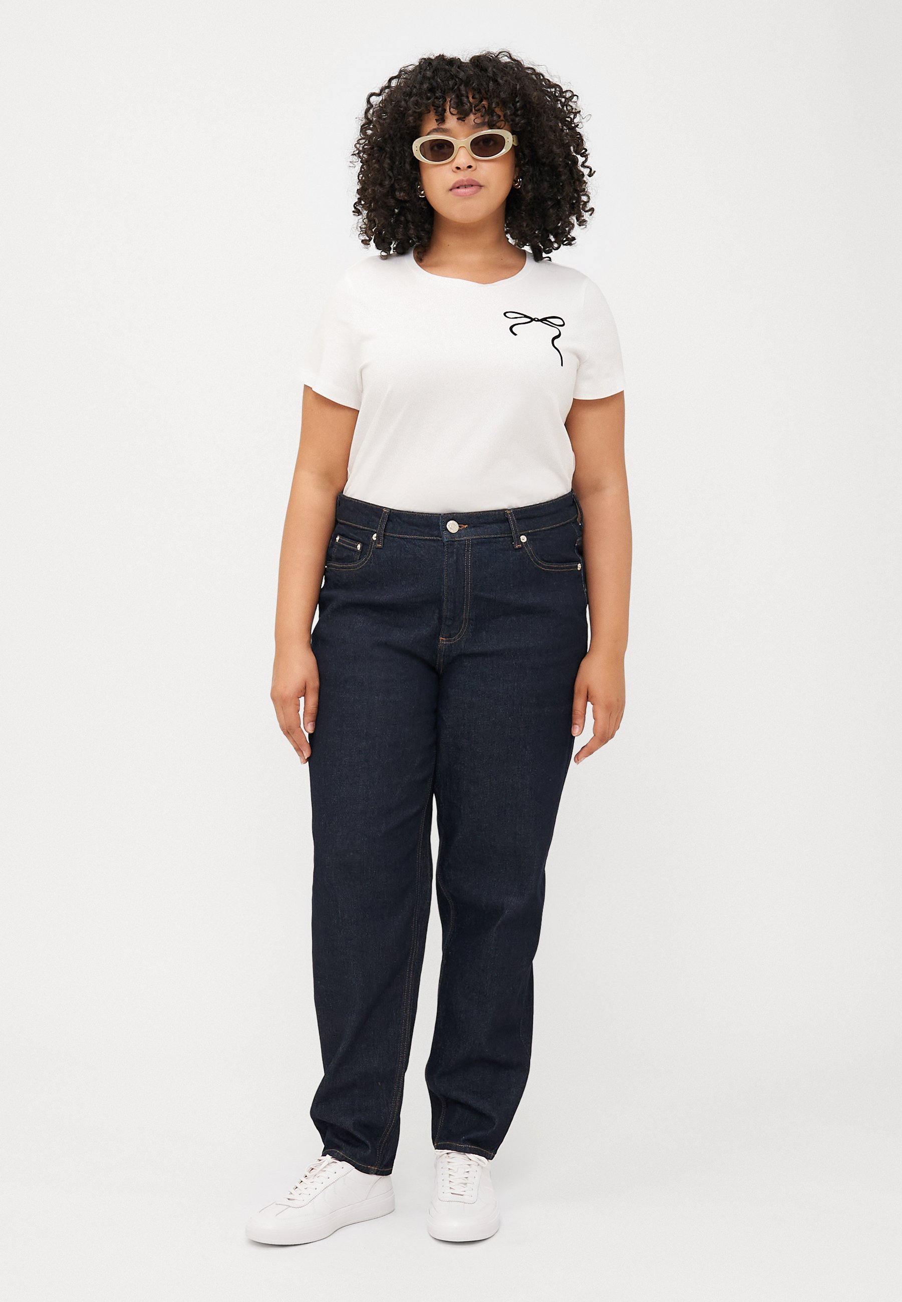Vero Moda Curve VMCGALIA O NECK - T-shirt stampata - bianco neve/nero