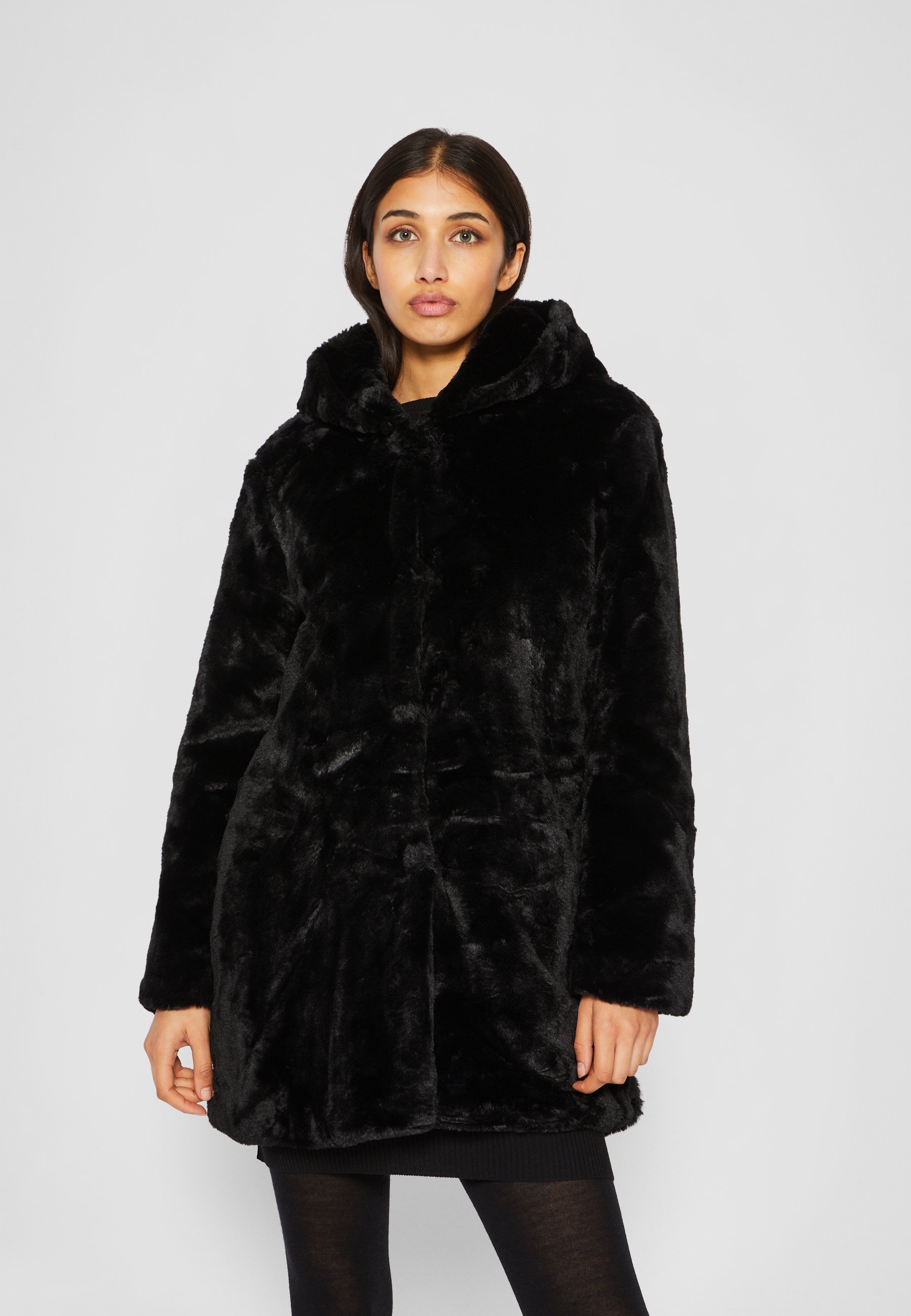 Urban Classics Klassischer Mantel – schwarz