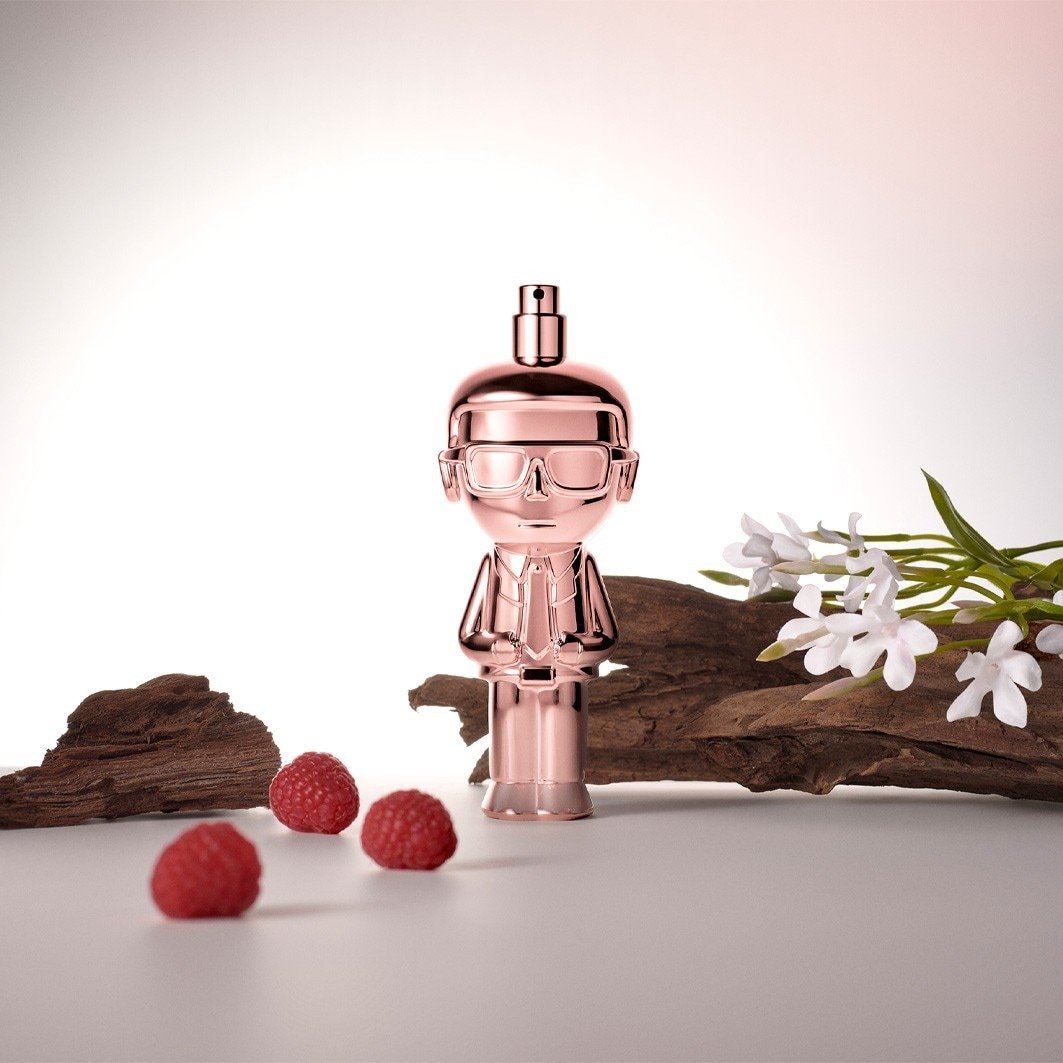 Karl Lagerfeld Ikonik parfumuotas vanduo moterims – 60 ml