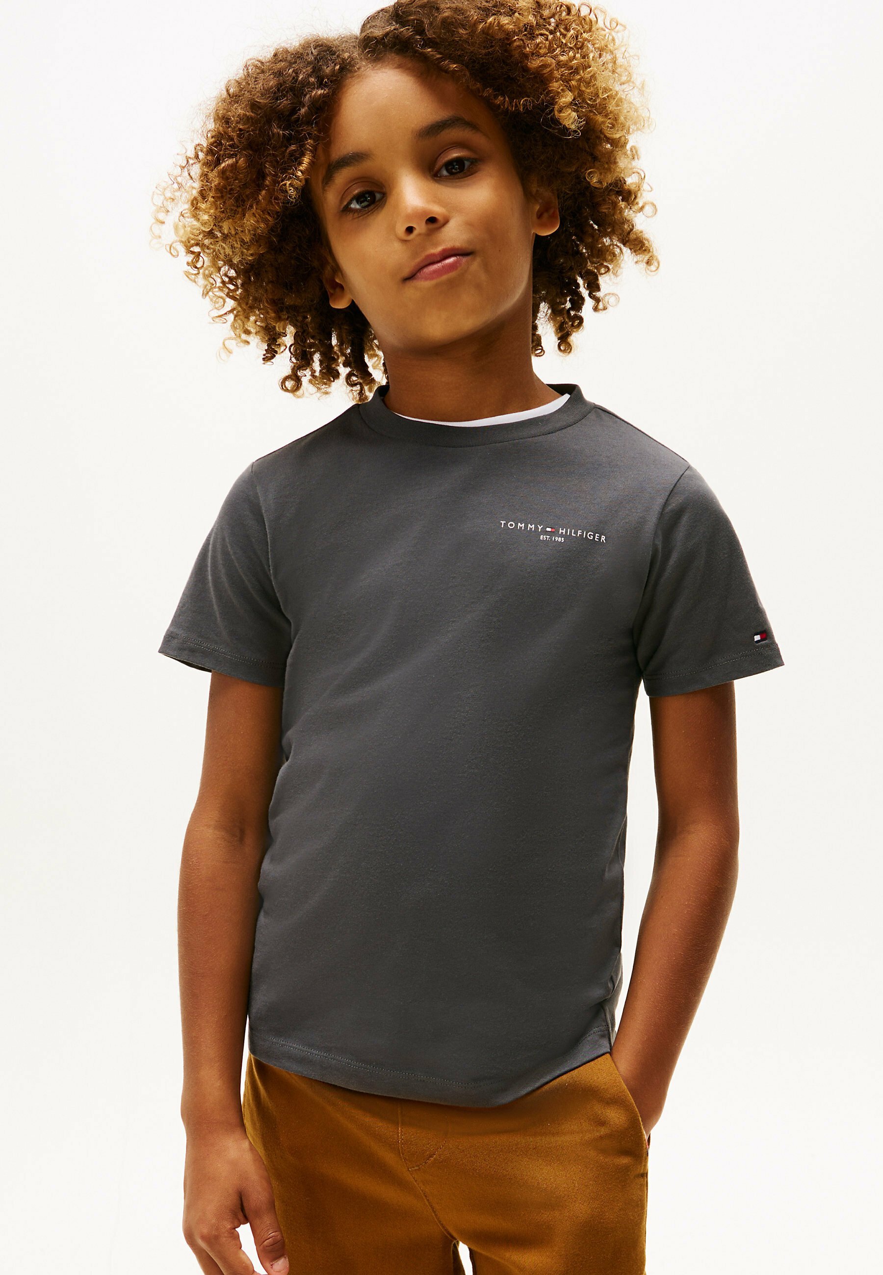 Tommy Hilfiger MINI CORP UNISEXE - T-shirt imprimé - noir délavé