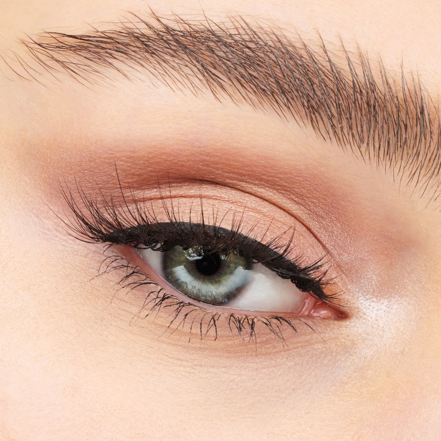 Essence Light as a feather 3D faux mink lashes