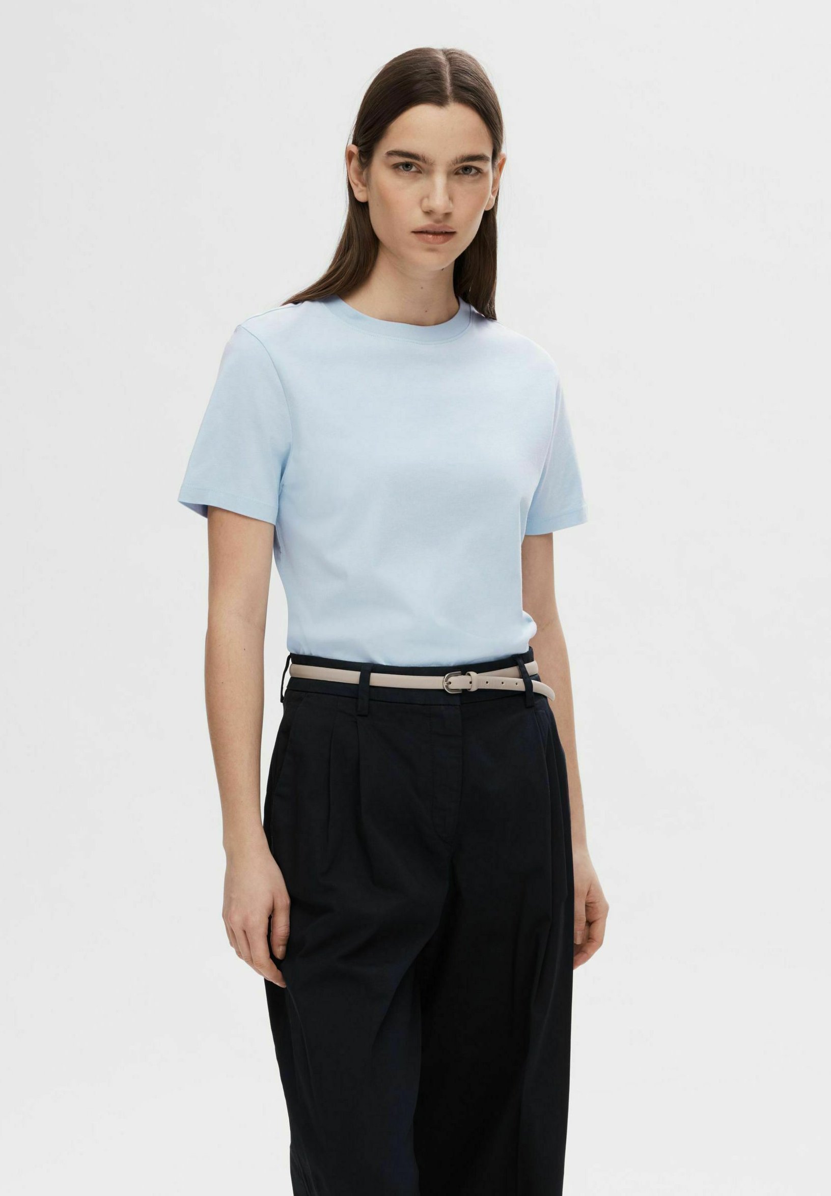 Selected Femme SLFMYESSENTIAL O-NECK - Basic T-shirt - kasjmierblauw