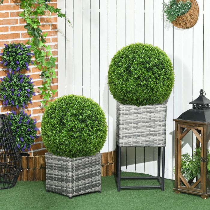 Lot de 2 boules de buis artificielles HOMCOM 40 cm, protection UV, décoration pour la maison, le jardin, la fête de mariage, vert