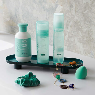 Masque volumisant en spray Wella Professionals Invigo Volume Boost Crystal Mask pour cheveux fins