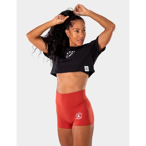 Akara Queen Crop Top T-Shirt