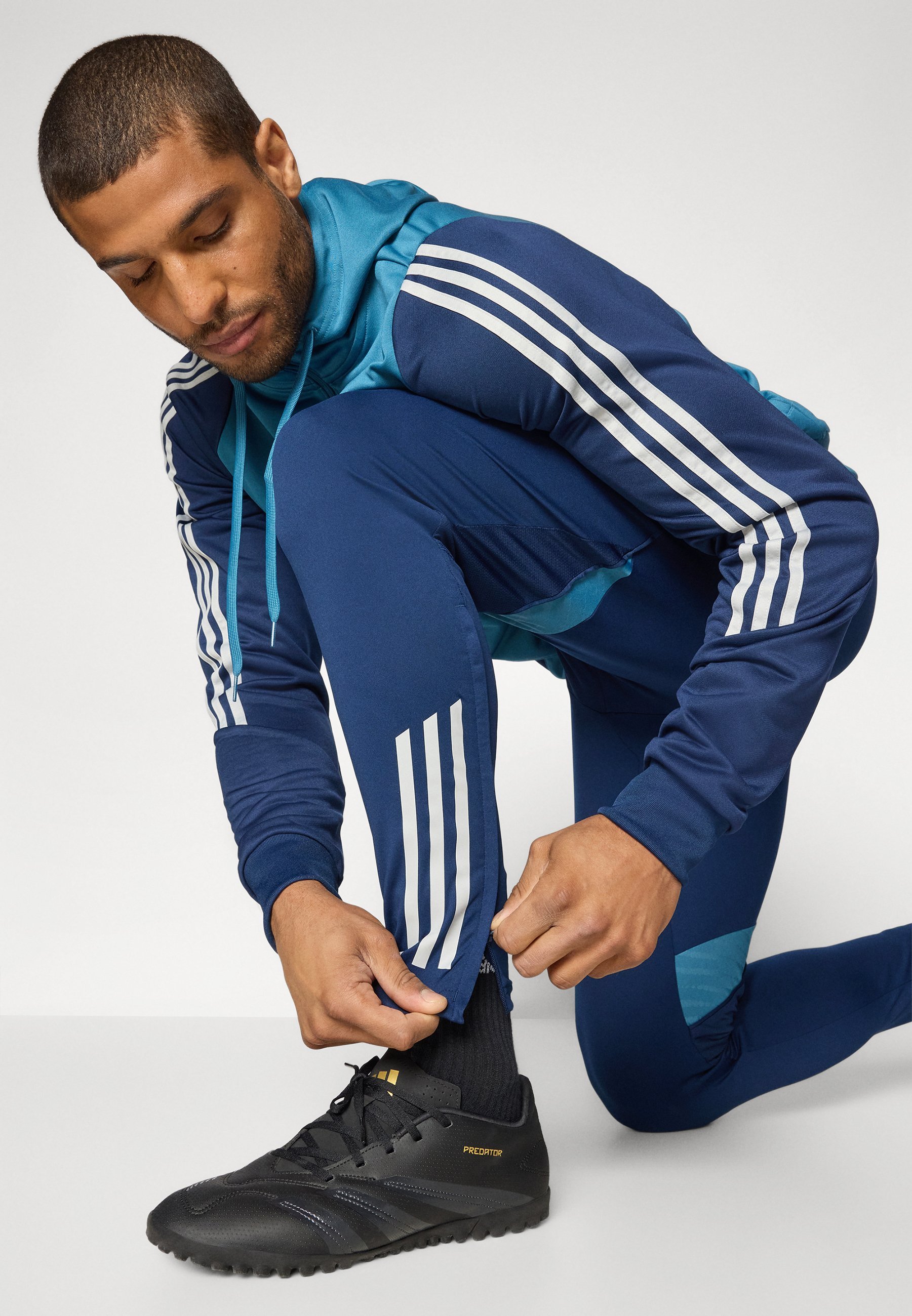 adidas Performance ARSENAL FC 25/26 TIRO 25 COMPETITION TRAINING PANT - Trainingsbroek - nachtindigo/witblauw