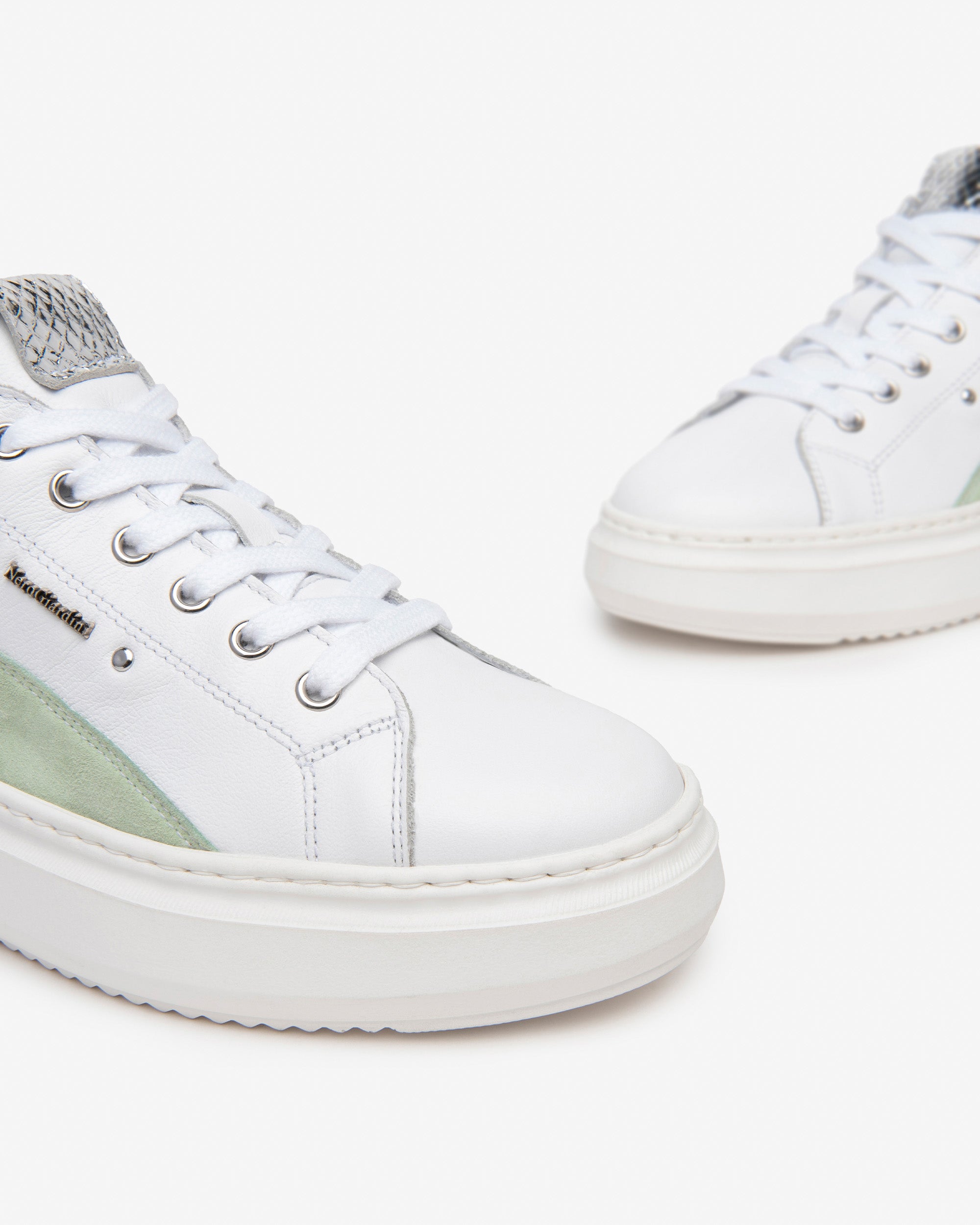 Damen-Sneaker aus Leder und Wildleder
