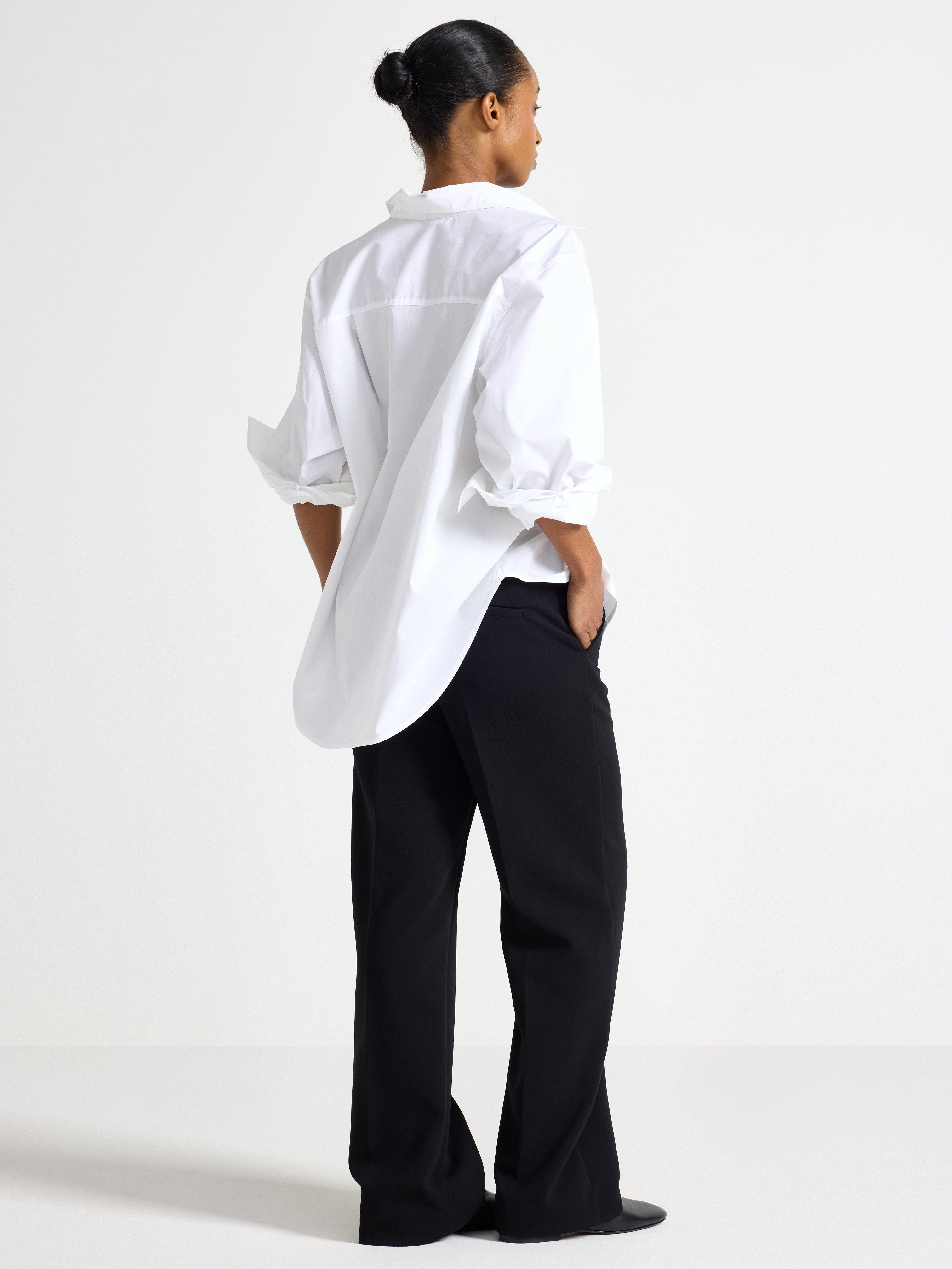 Pantalon droit NOOR à jambes courtes Noir