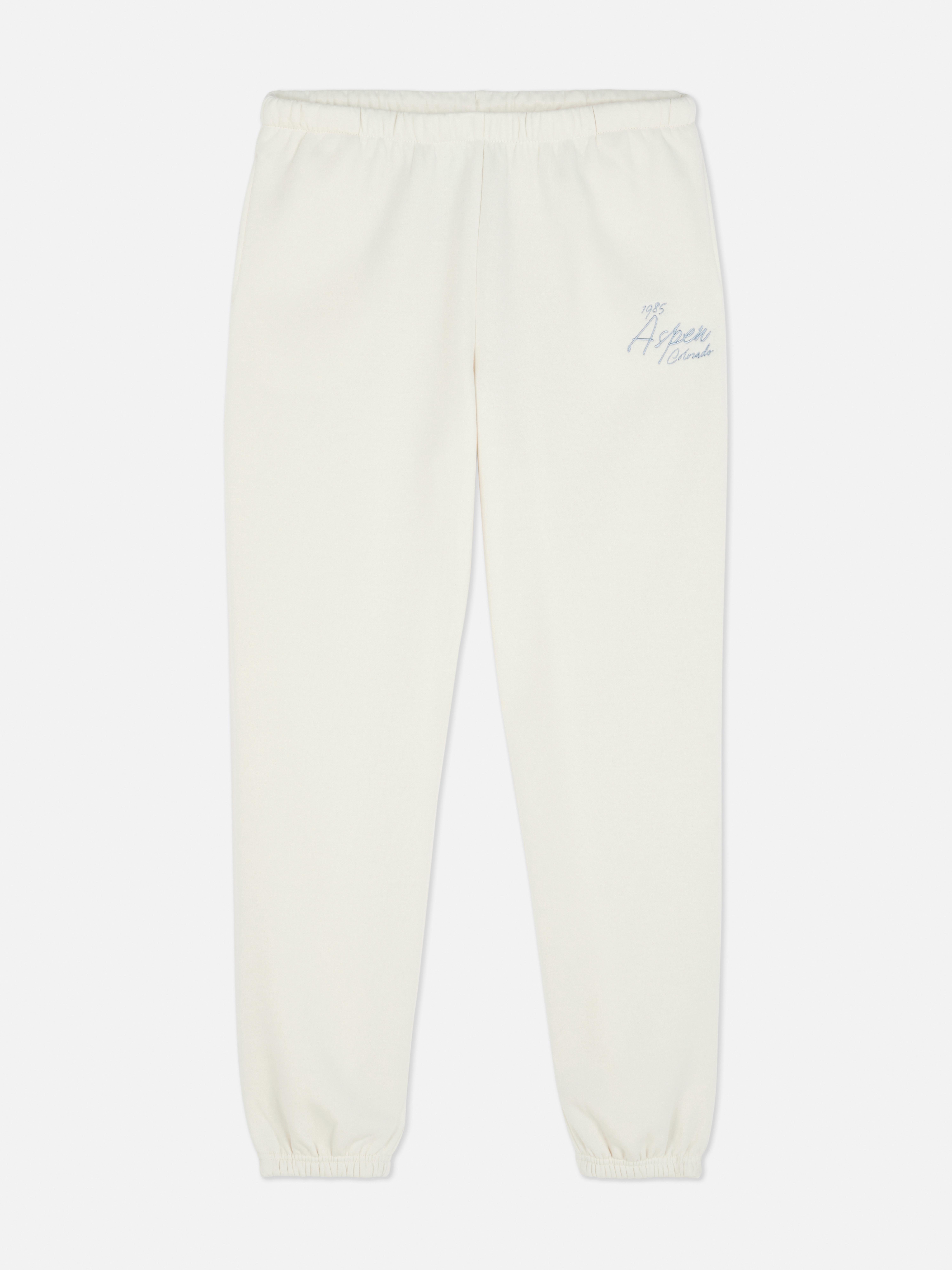 Passende Jogginghose mit Bündchen am Knöchel. Jogginghose mit elastischem Bund, Seitentaschen und Bündchen am Knöchel.