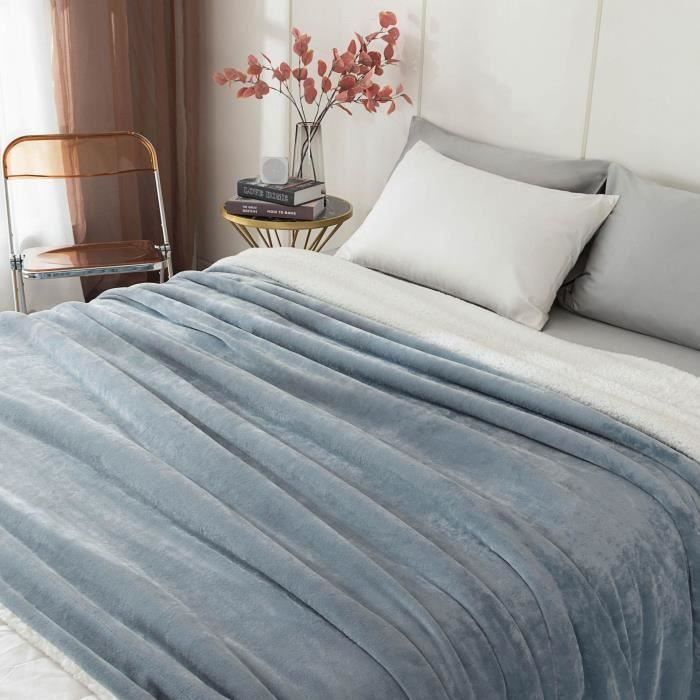 DIKI Couverture polaire Sherpa 200 x 230 cm — Polyester doux réversible gris/blanc