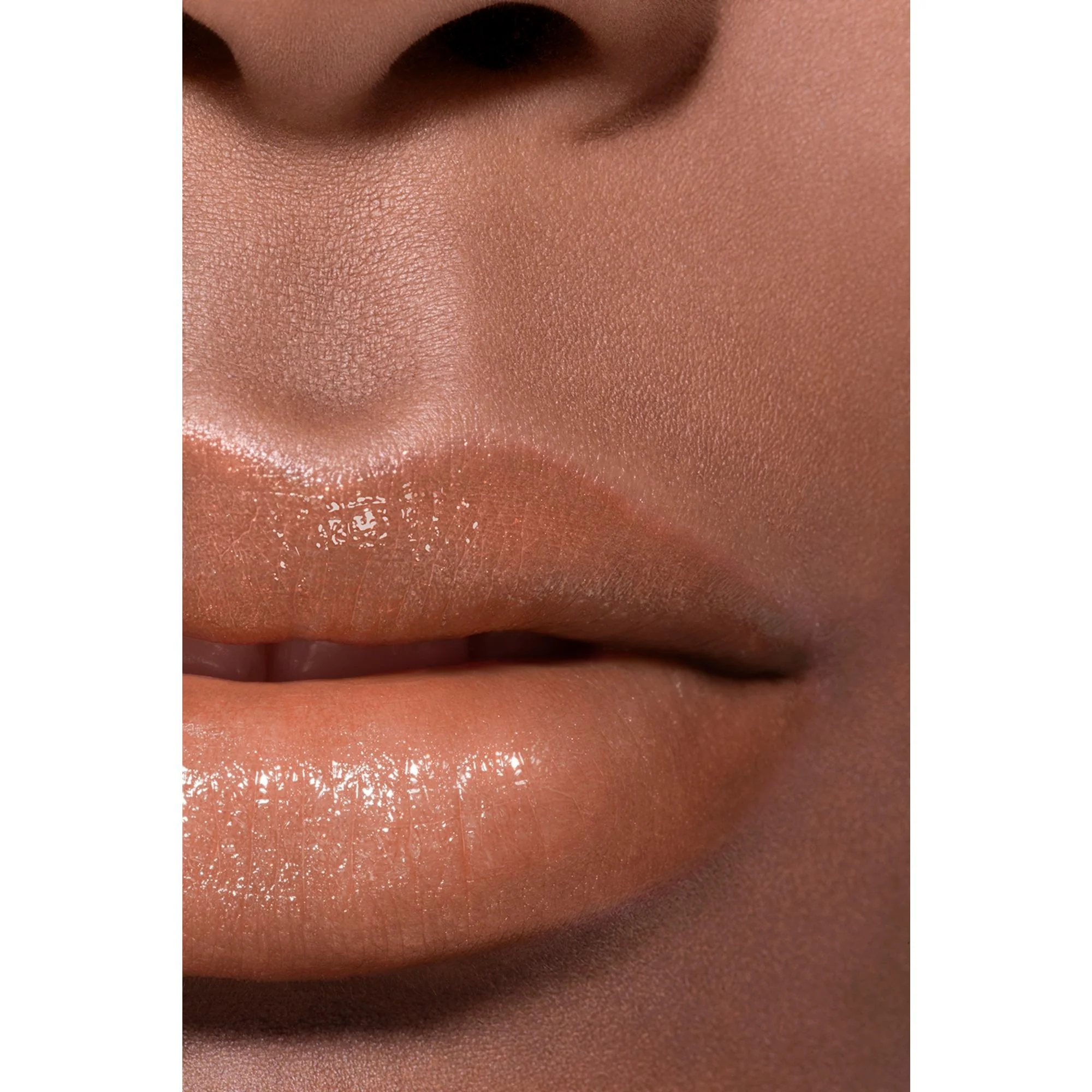 ROUGE COCO FLASH - COLORE, BRILLANTEZZA E INTENSITÀ IN UN FLASH