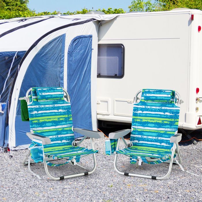 Juego de 2 sillas plegables de camping COSTWAY, 5 posiciones ajustables, reposacabezas, bolsillos laterales, soporte para toalla, correas, color verde.