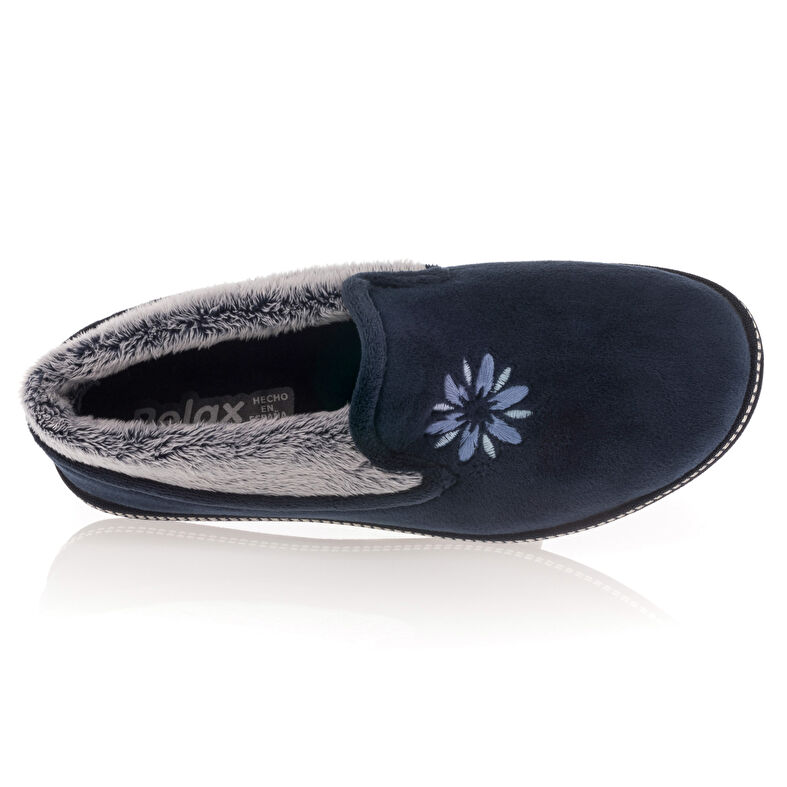 Blaue Damenpantoffeln