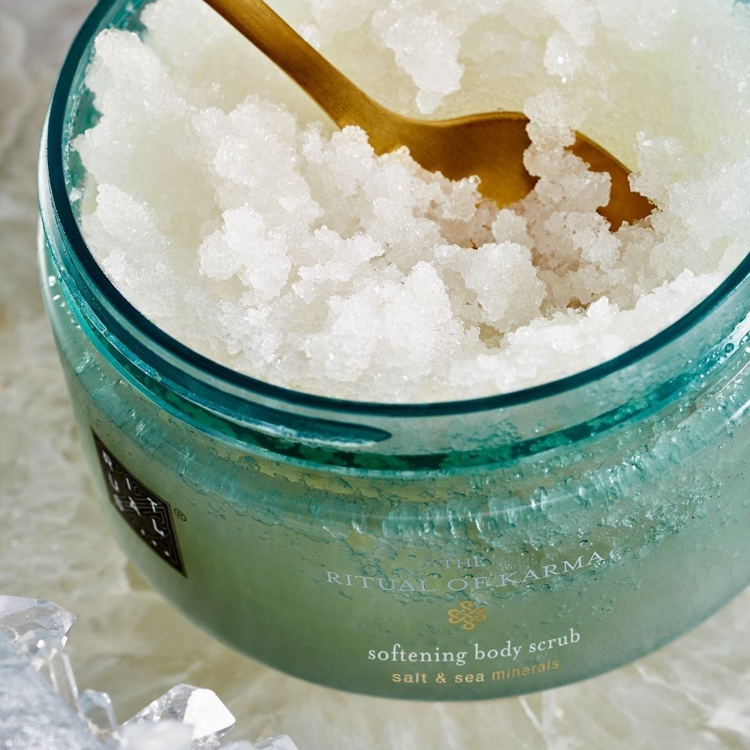 Rituals piling za tijelo „Ritual karme“ – 300 g