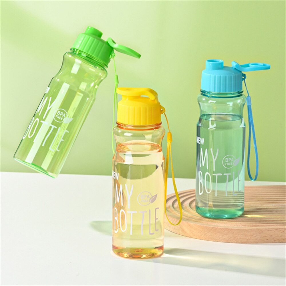 Gobelet isotherme de 650 ml, gourde de sport pour couple, récipient portable en plastique anti-chute avec cordelette, cadeau idéal pour les activités de plein air.