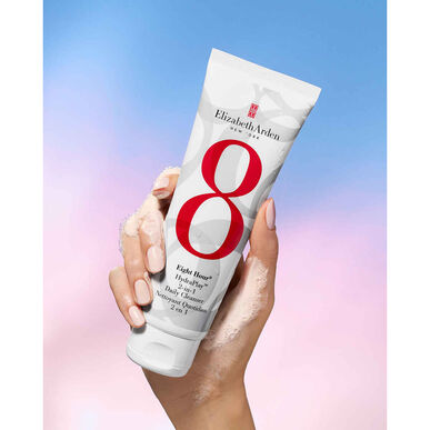 „Elizabeth Arden 8 Hour HydraPlay 2-in-1 Daily Cleanser Mousse“ valomoji puta ir valomoji kaukė, 125 ml
