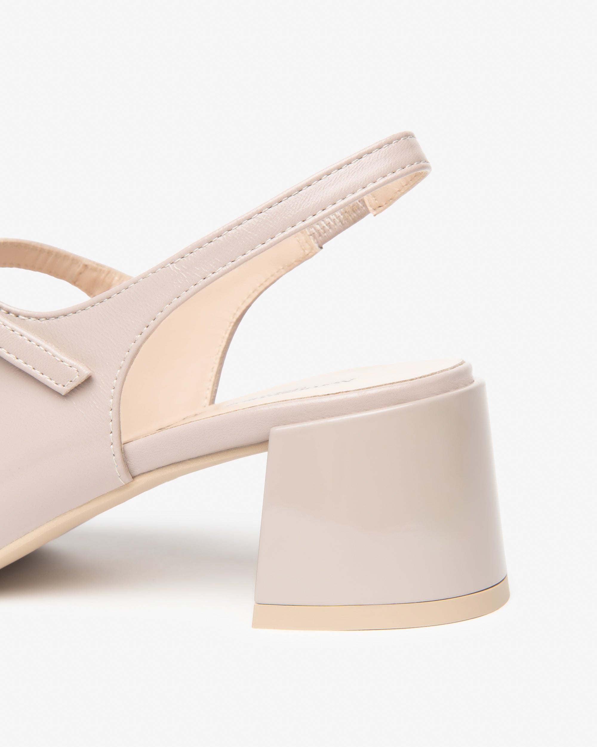 Escarpins en cuir pour femme