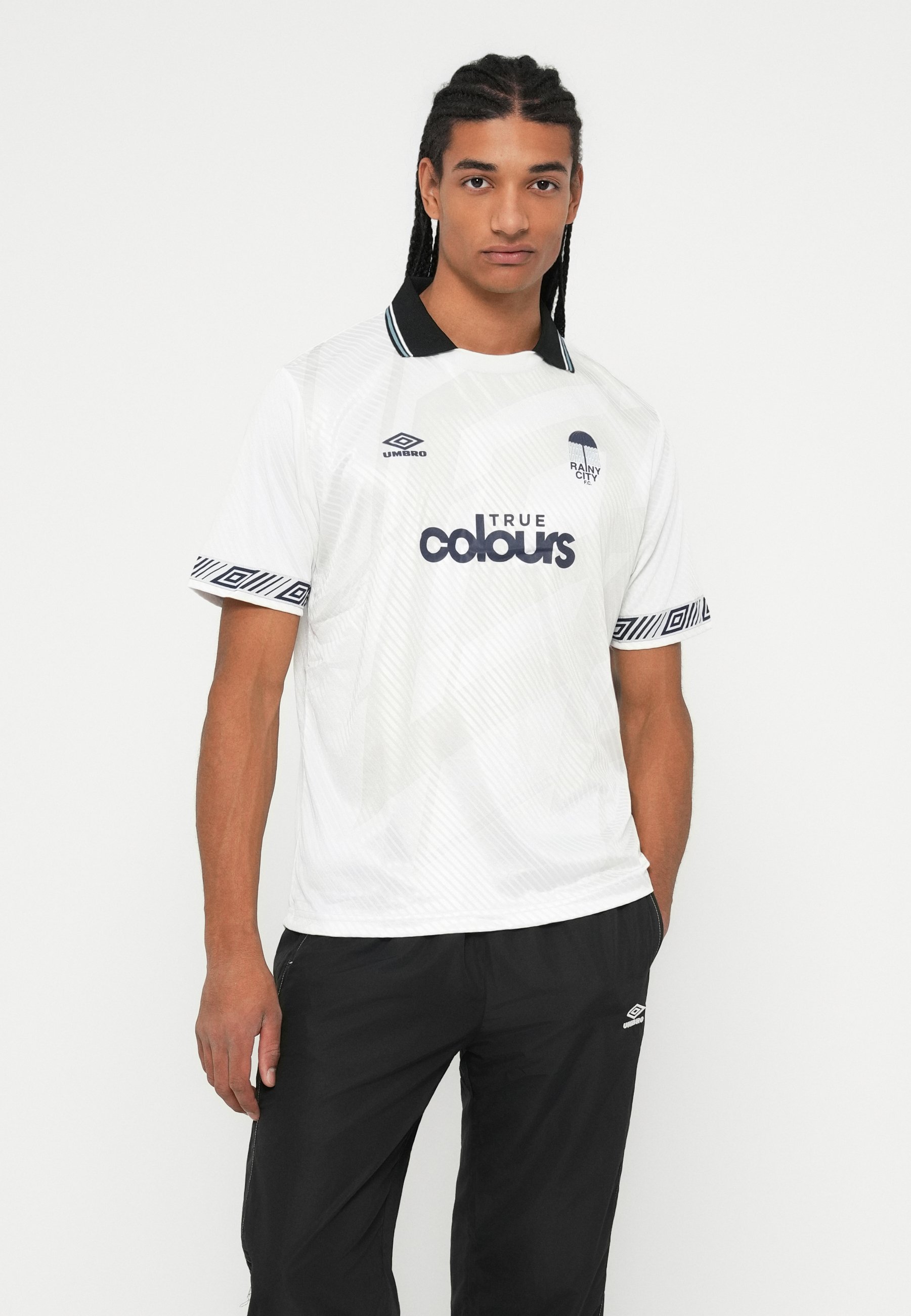 T-shirt Umbro TAPED FOOTBALL UNISEXE - Imprimé - Blanc éclatant