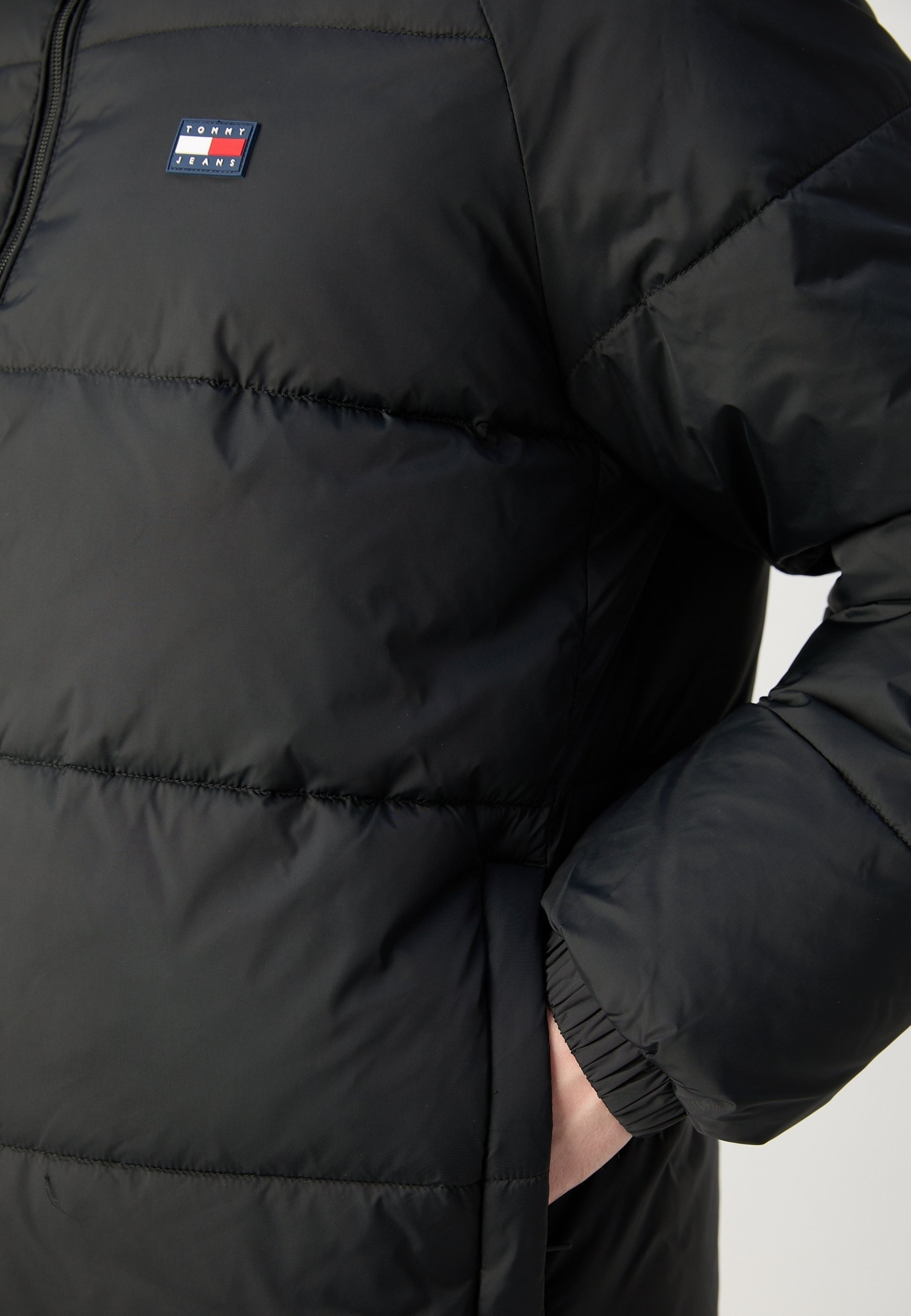 Veste d'hiver Tommy Jeans - noire