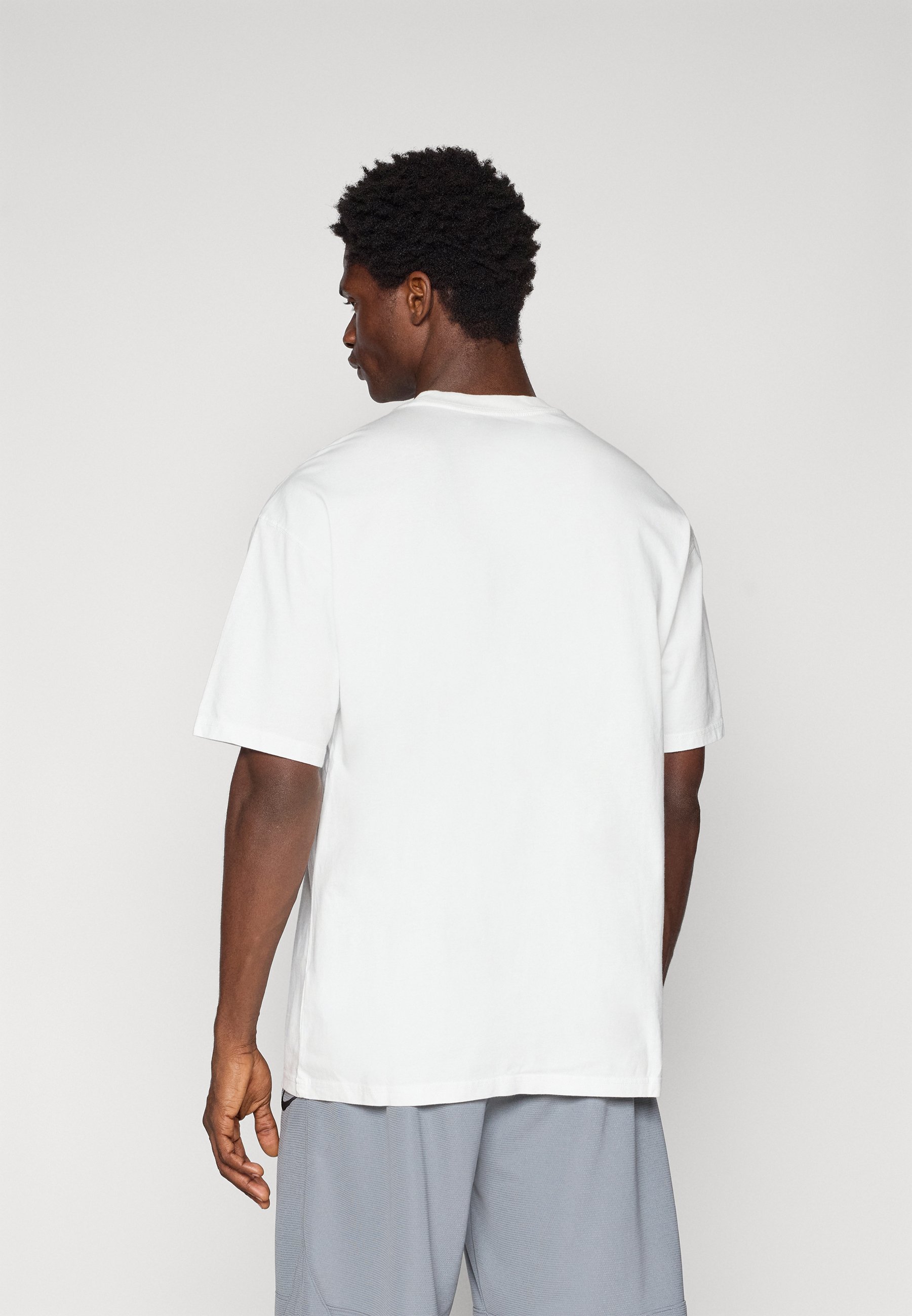 Nike Performance TEE M90 - T-shirt met print - Summit White