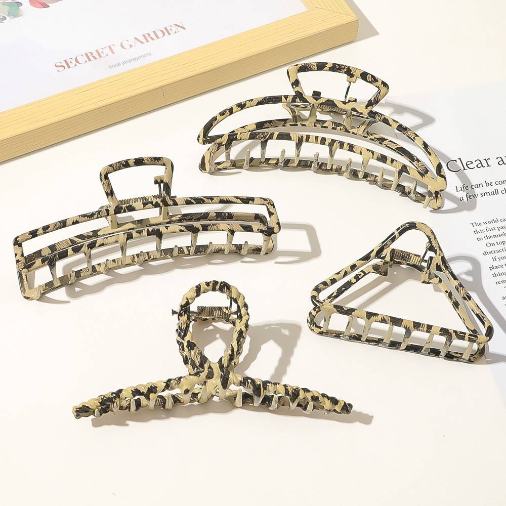 SOHO leopardo rašto metalinis plaukų segtukas - leopardo raštas