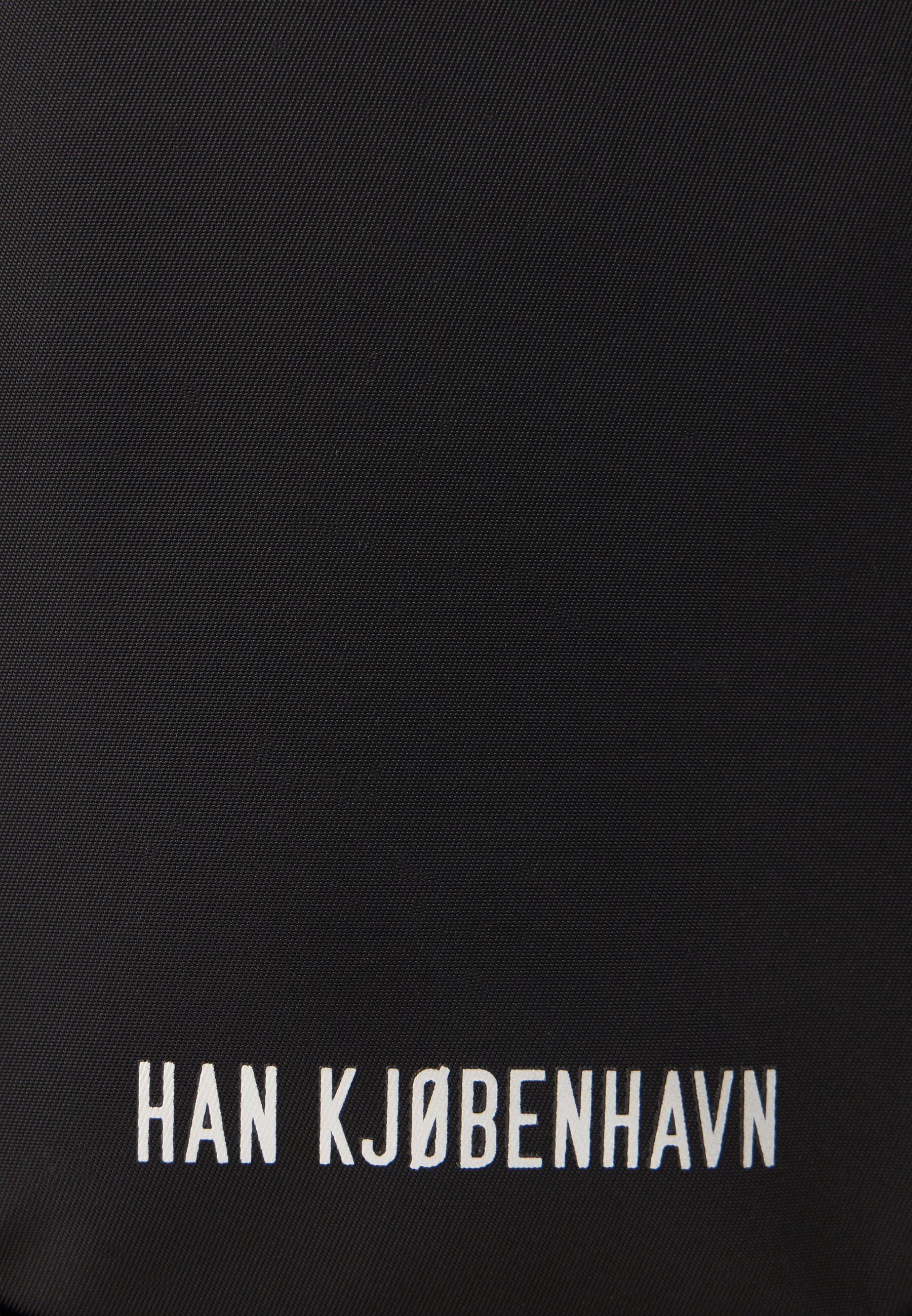 Han Kjøbenhavn LOGO MINI CROSSBODY BAG UNISEX - Umhängetasche - schwarz