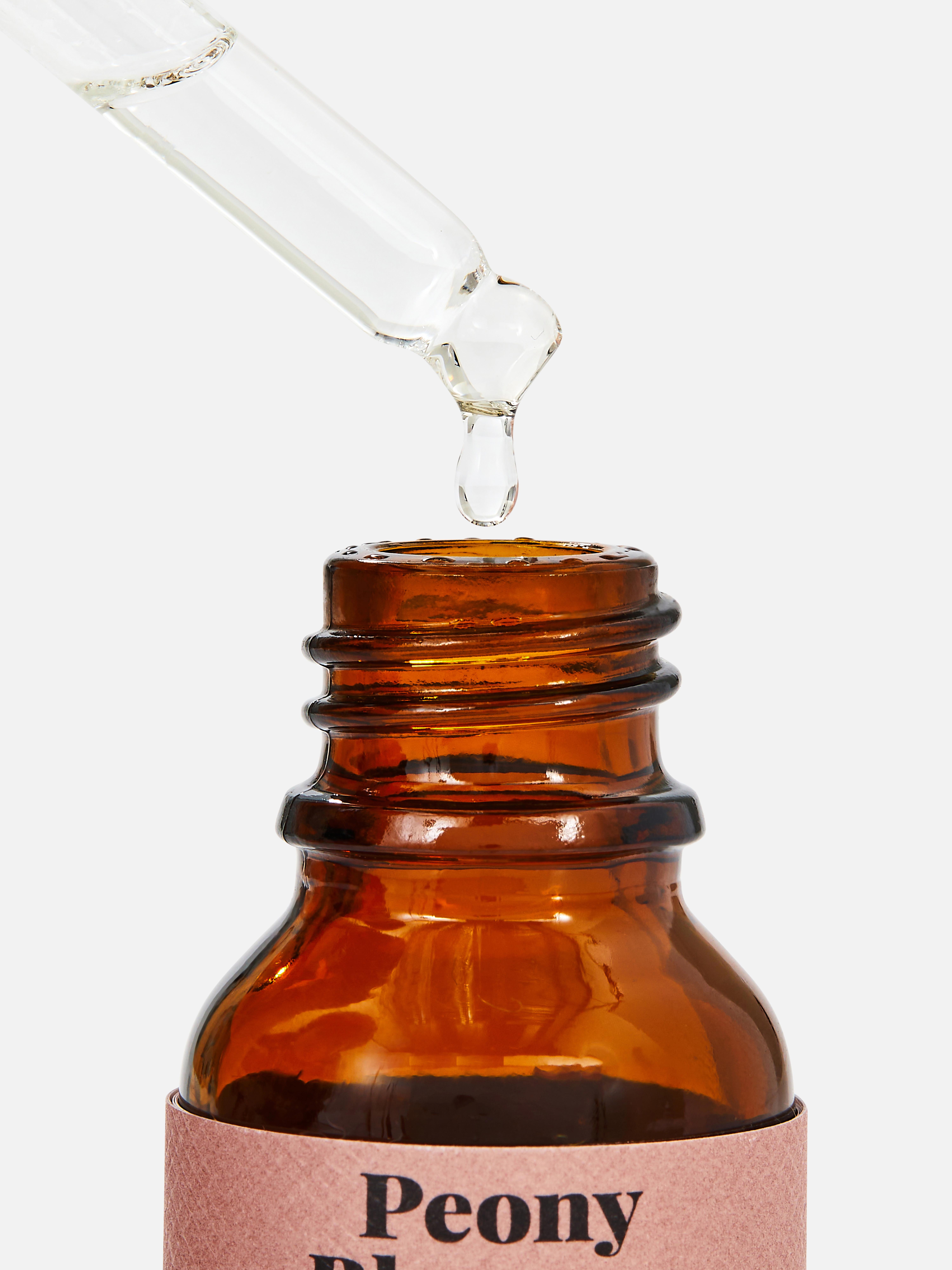 Picături de uleiuri esențiale Un amestec de uleiuri esențiale cu un parfum calmant
