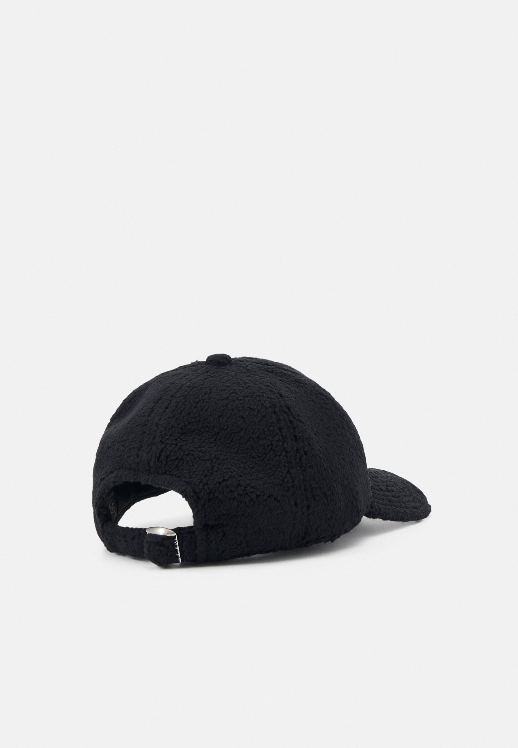 New Era petten