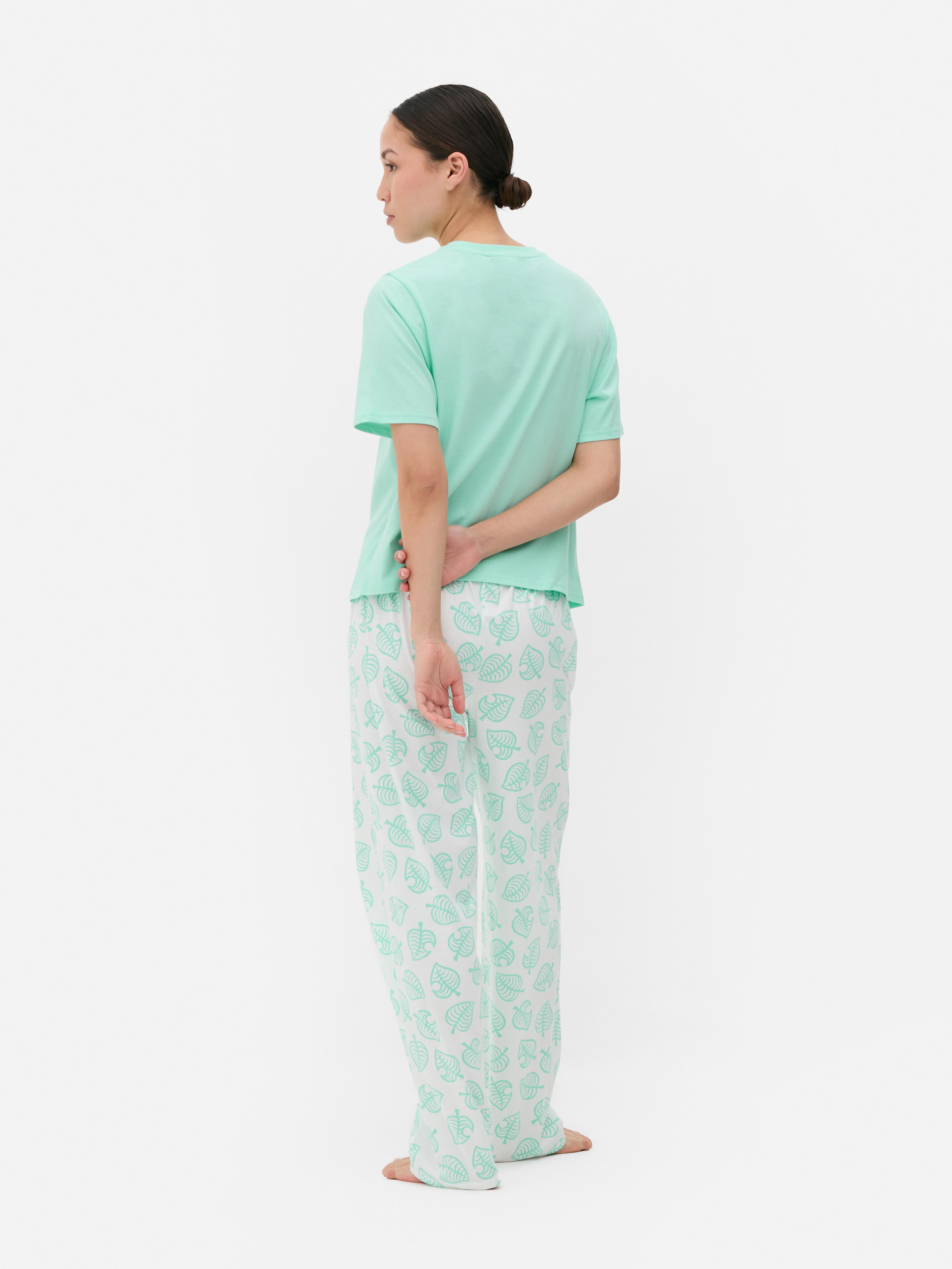 Pijamale Animal Crossing Pijamale Animal Crossing cu top cu mânecă scurtă și pantaloni lungi