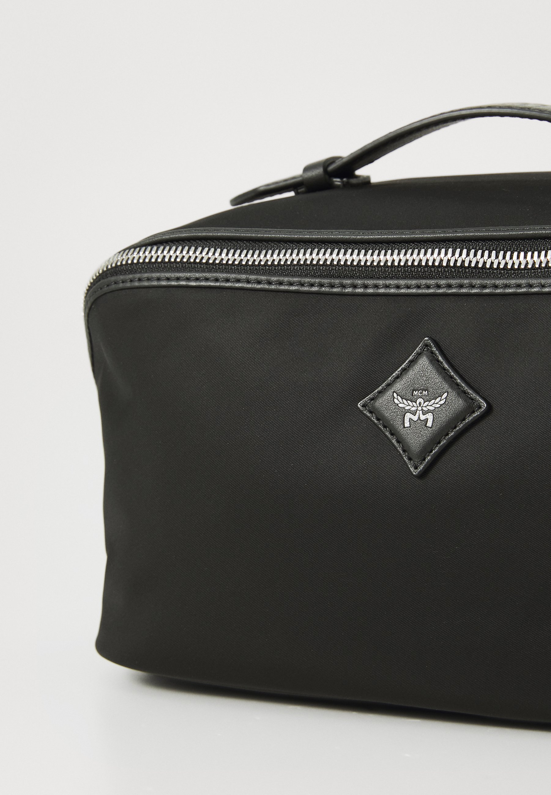 MCM make-up tools en accessoires