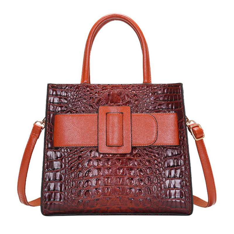 Sac bandoulière style vintage avec boucle de ceinture, grand format, pour femme, de créateur et de haute qualité.