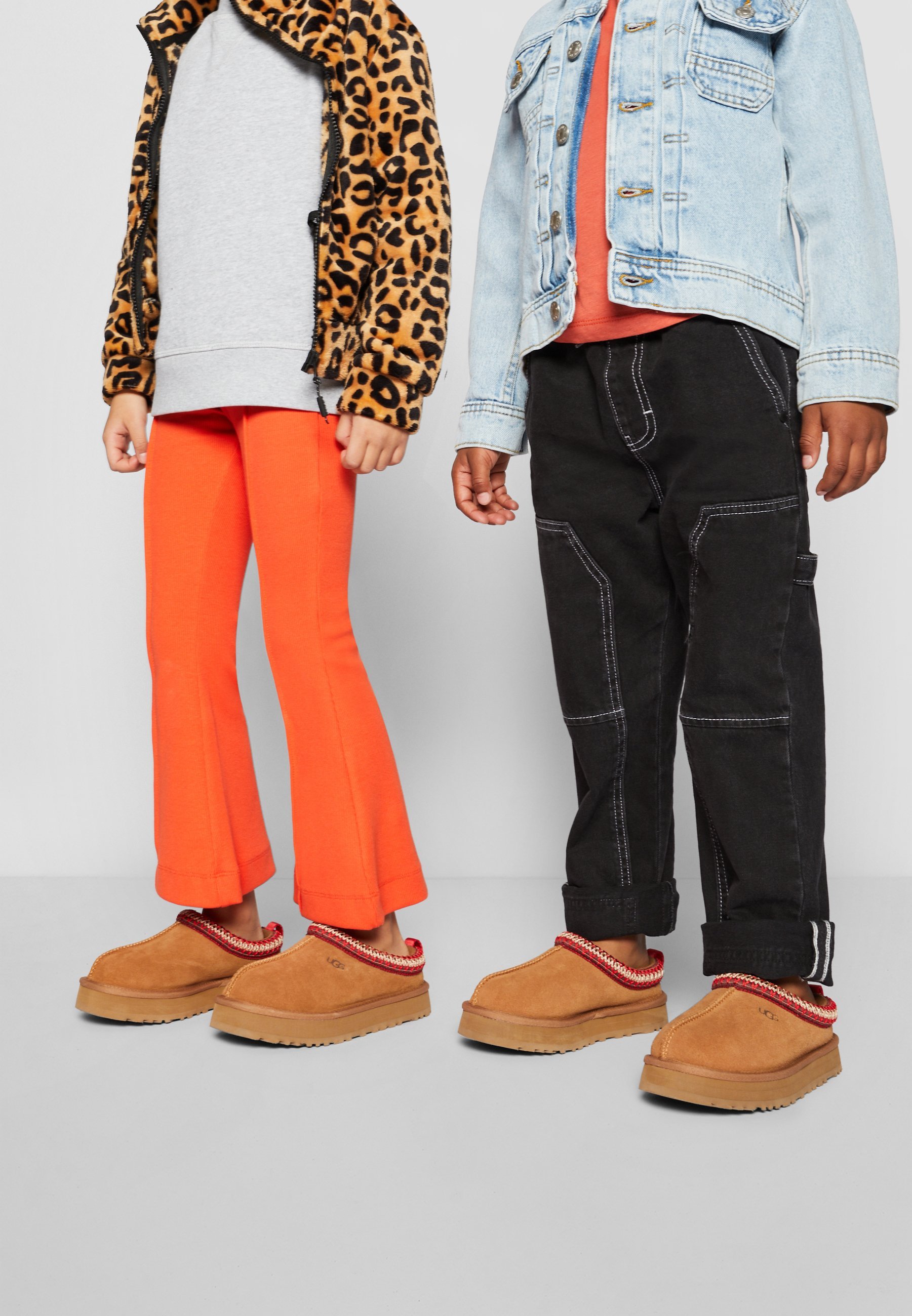 UGG TAZZ UNISEX - Klompen - kastanjebruin