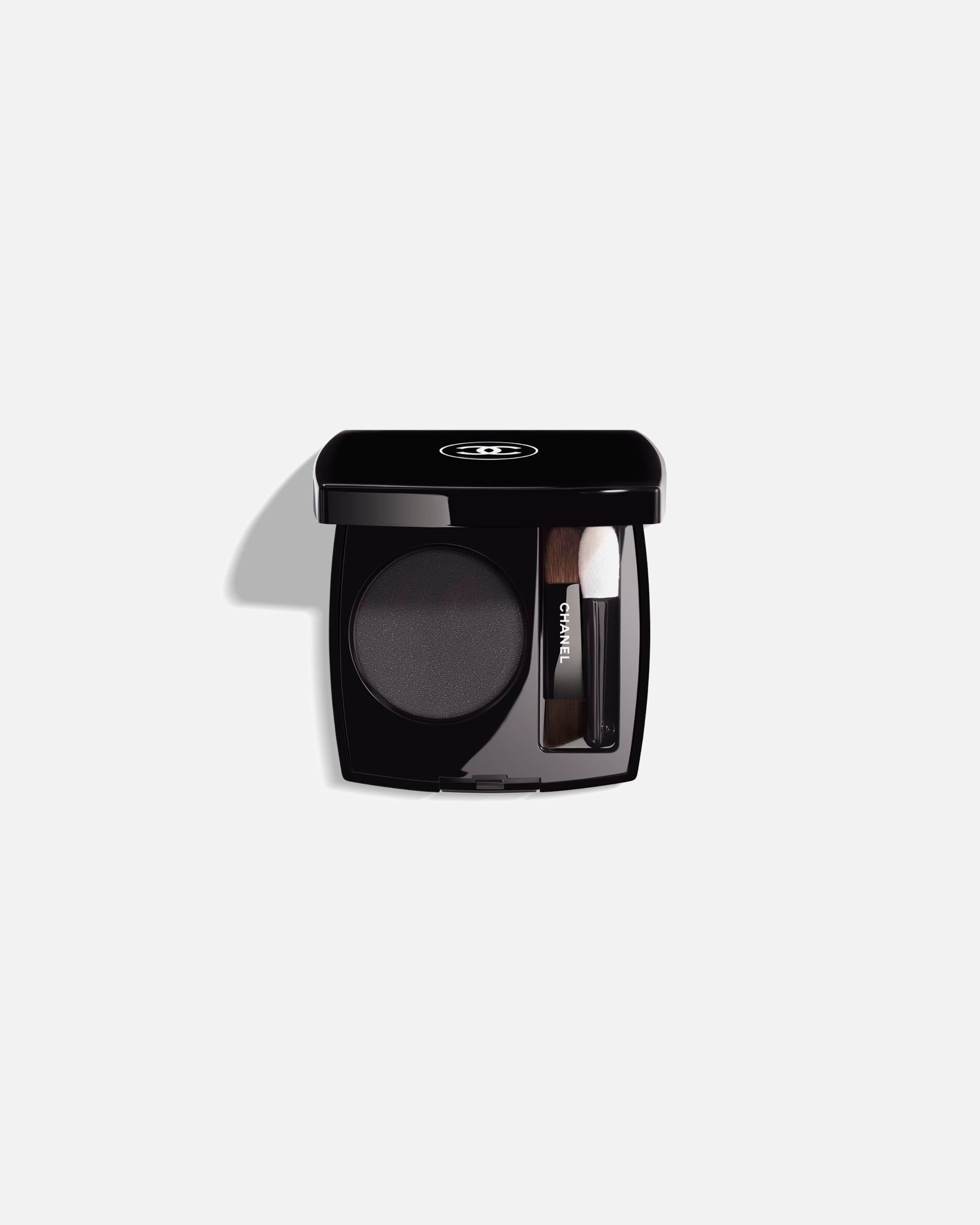 CHANEL akių šešėliai OMBRE ESSENTIELLE - 2,2 g