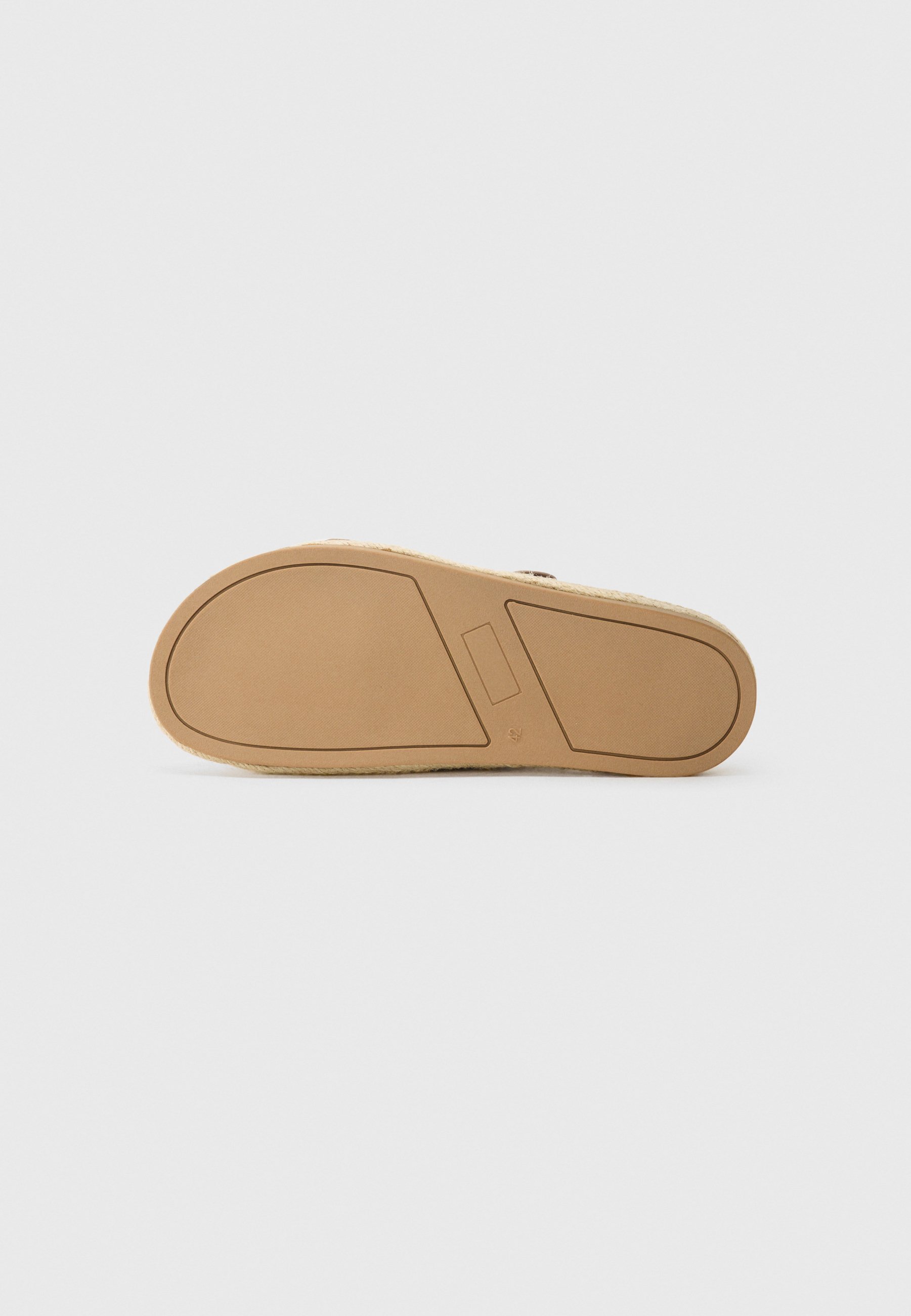 Pier One UNISEXE - Mules - beige