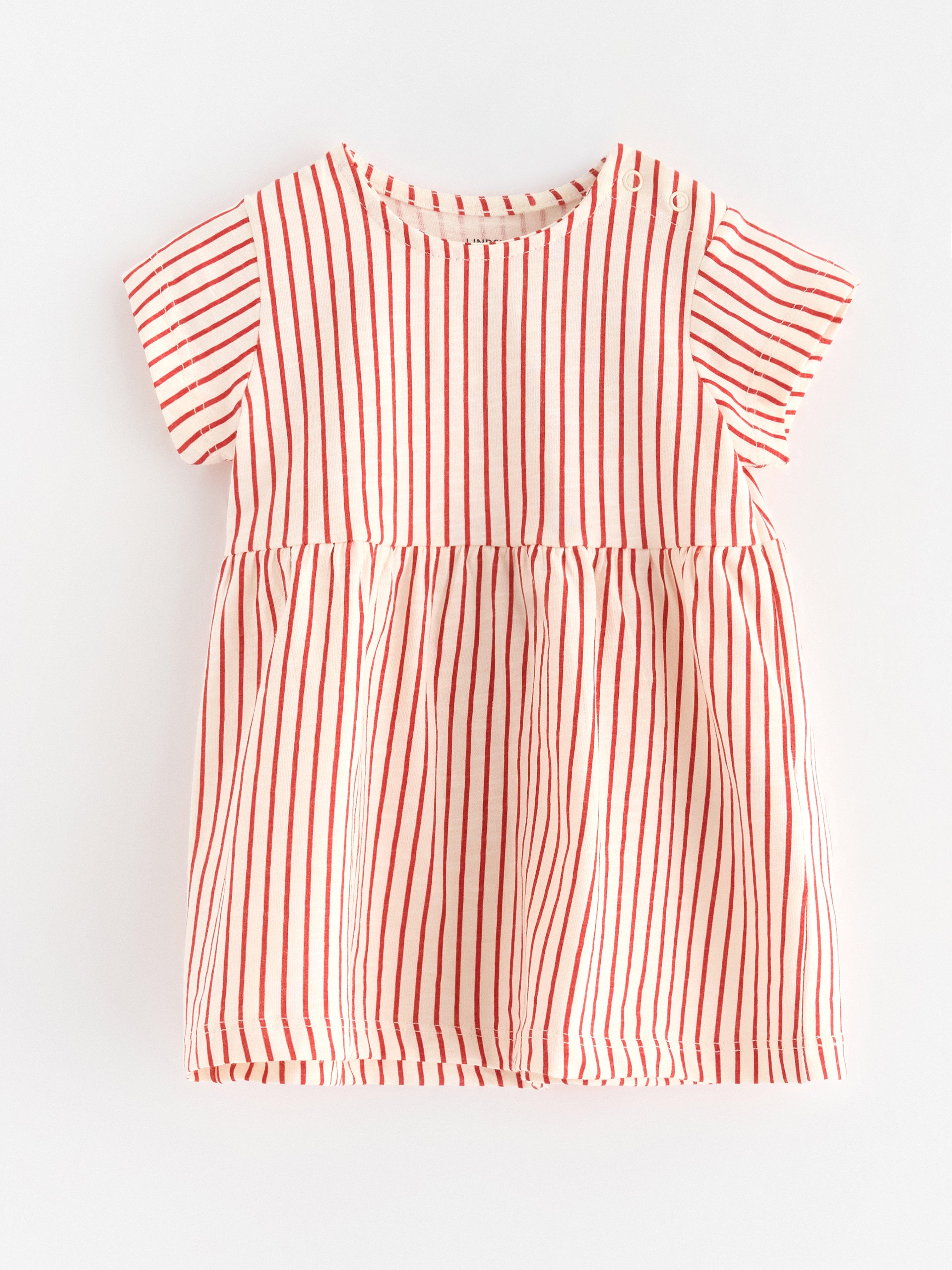 Vestido de manga curta vermelho claro