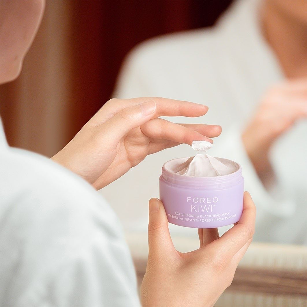 FOREO drėkinamoji kaukė KIWI™ KIWI™ aktyviųjų porų ir inkštirų kaukė – 100 g