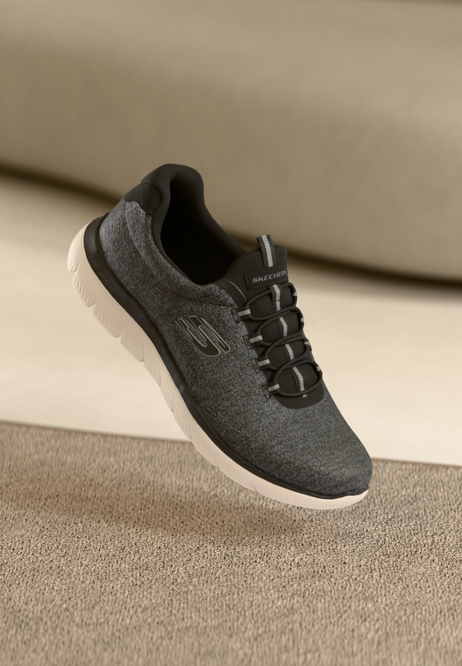 SKECHERS NEW HIGH fit - Matalavartiset tennarit - black/whiteSkechers