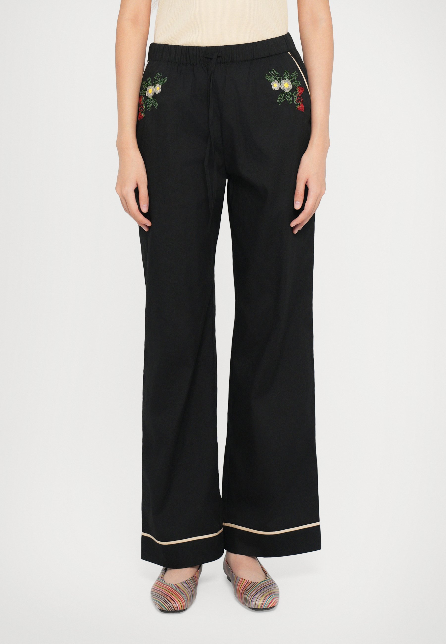 Helmstedt FIONA PANTS - Hose - schwarze Schönheit