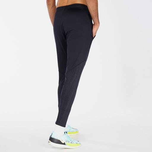  Chelsea trainingsbroek maat 23/24