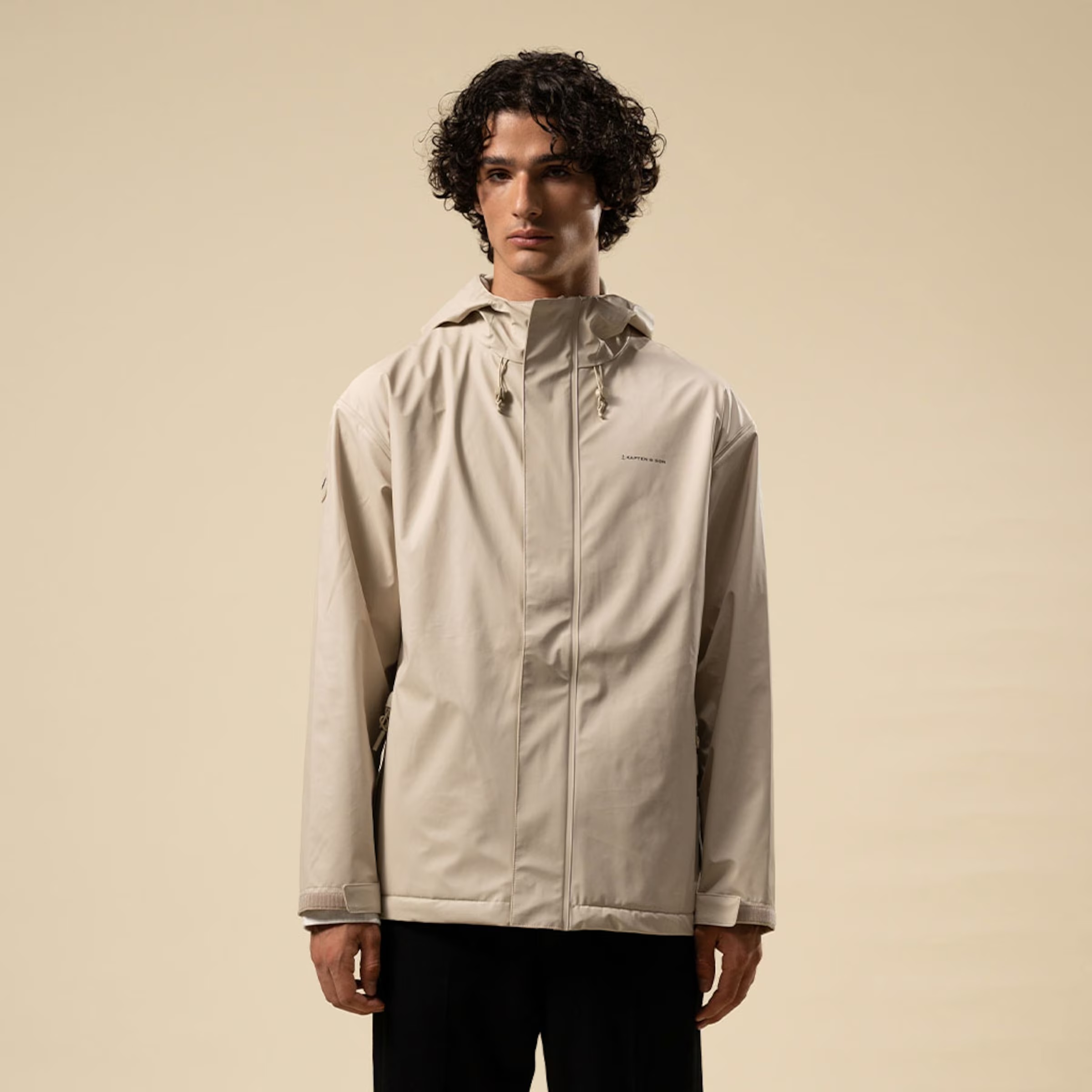 Veste imperméable courte tous les jours couleur grès
