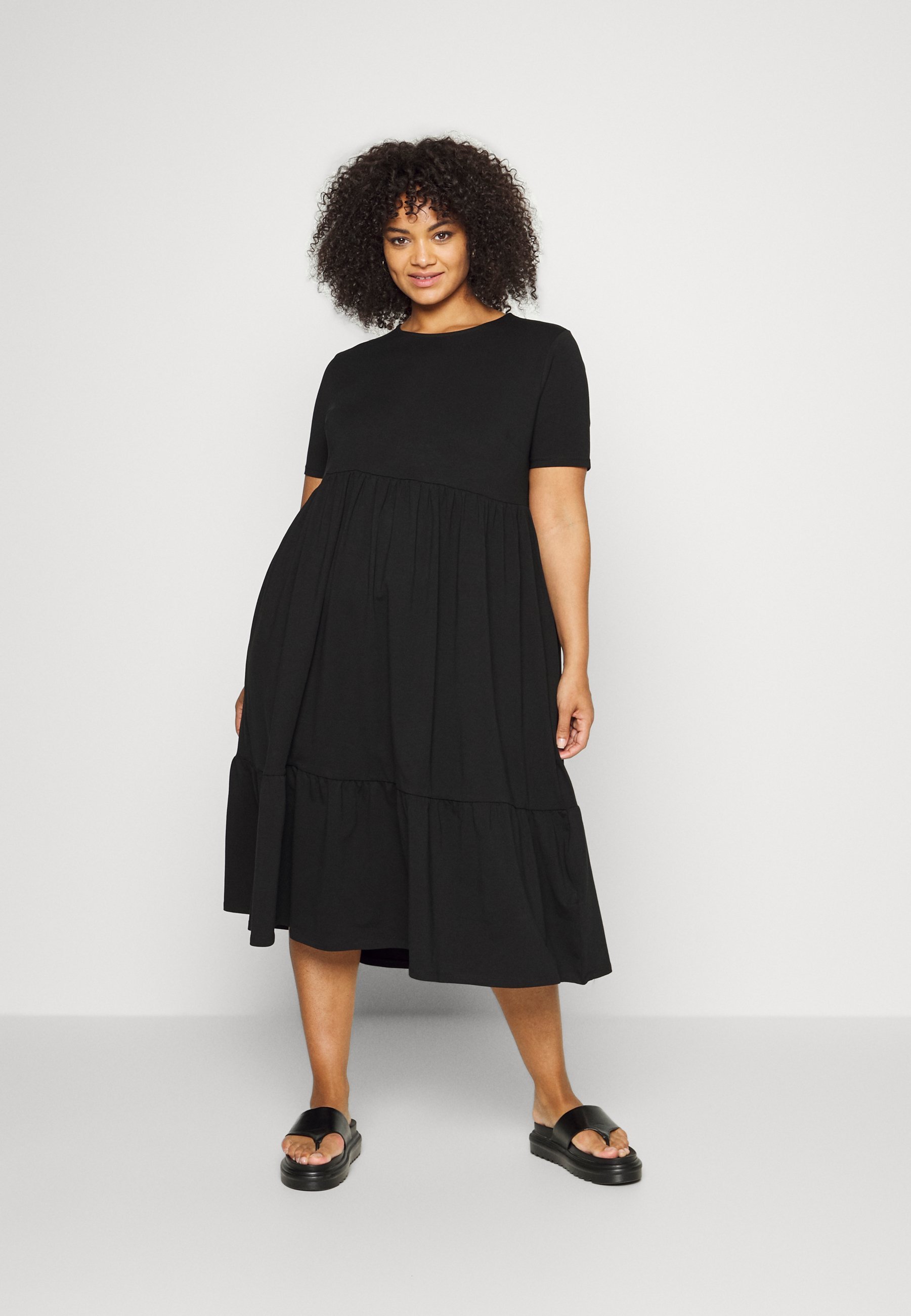 Even&Odd Curvy Jersey jurk - zwart