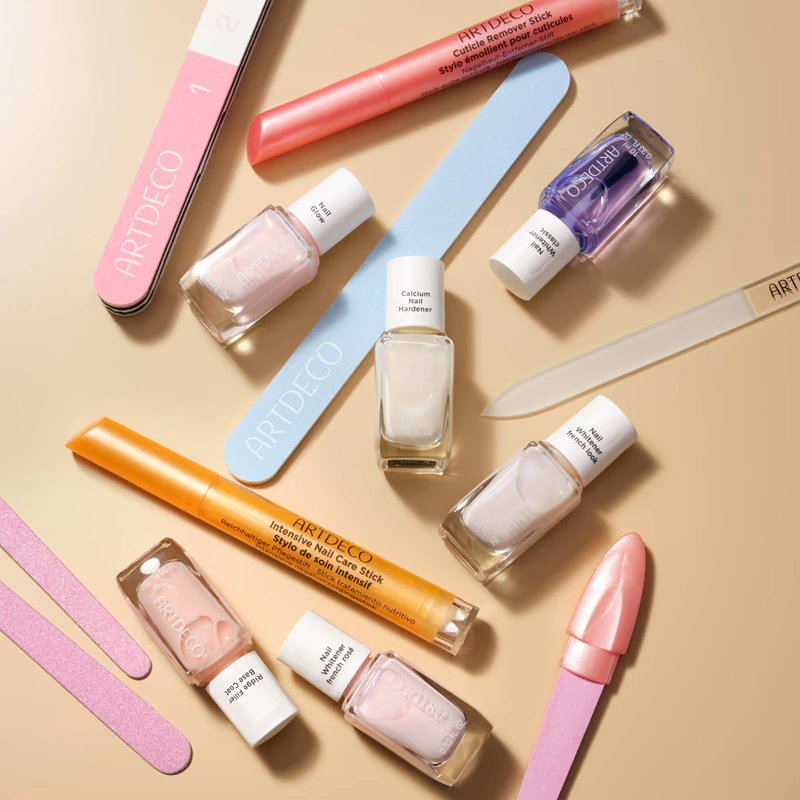 Esmalte ARTDECO Nail Whitener com efeito clareador.