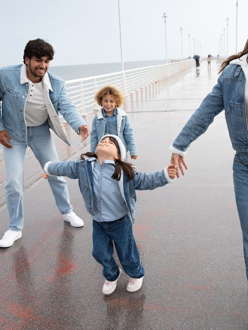 Jeansy z szerokimi nogawkami i efektem sprania - Ciemny Denim Blue