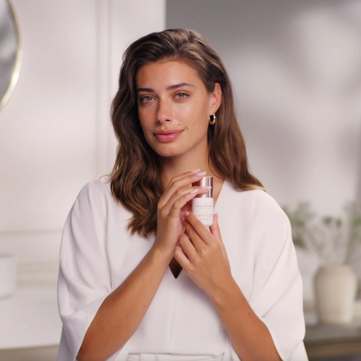 The Ritual of Namaste Glow Anti-Ageing Eye Concentrate - Contorno occhi antirughe