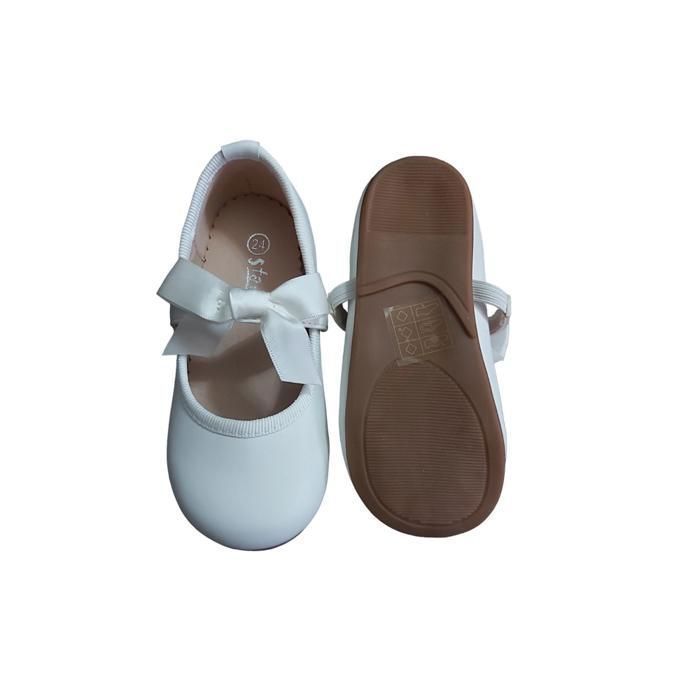 Chaussures - Enfant - Ballerines - Cérémonie - Cuir - Ivoire - Noeud - Satin - Pointure du 19 au 30