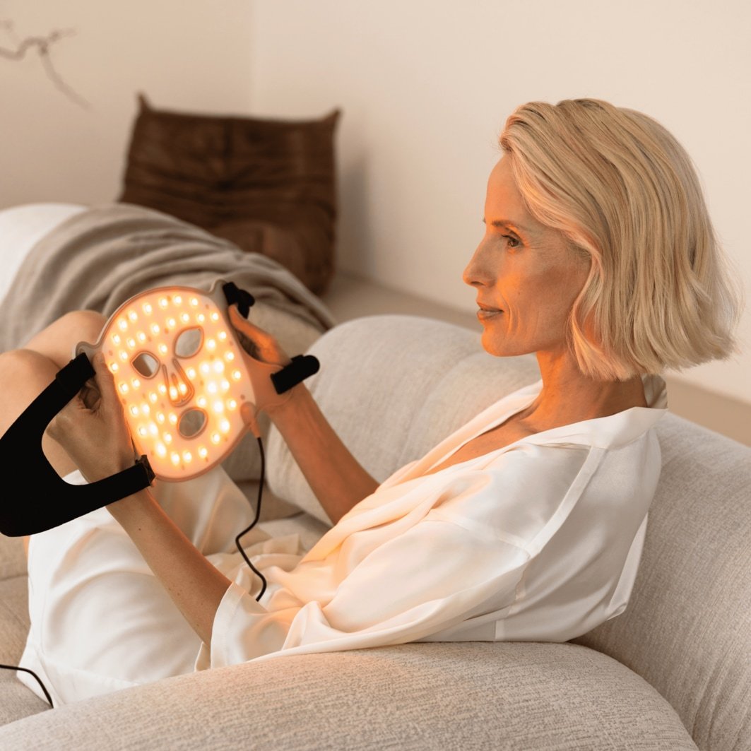 Rosental Organics električni masažer za lice s LED maskom za lice – 1 komad