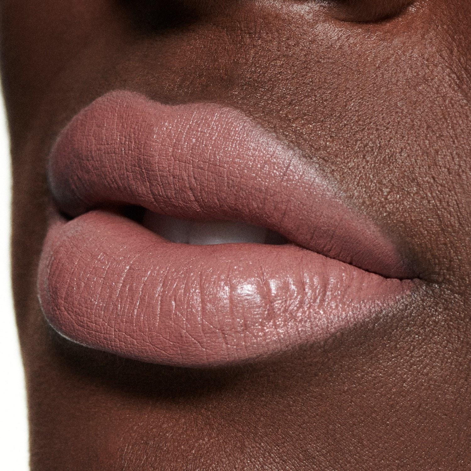 MAC Lipstift Intimate Nudes MACximal Silky Matte - 3,5 g