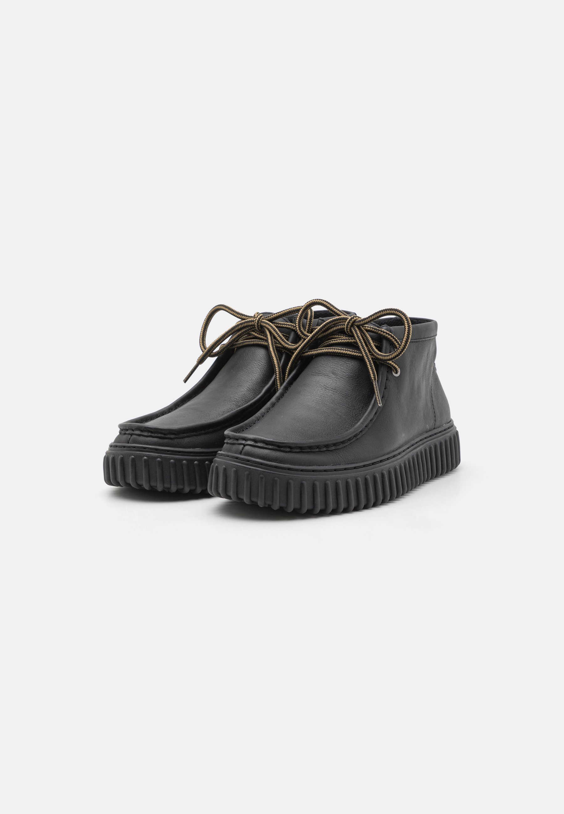 Scarpe stringate Clarks Sporty
