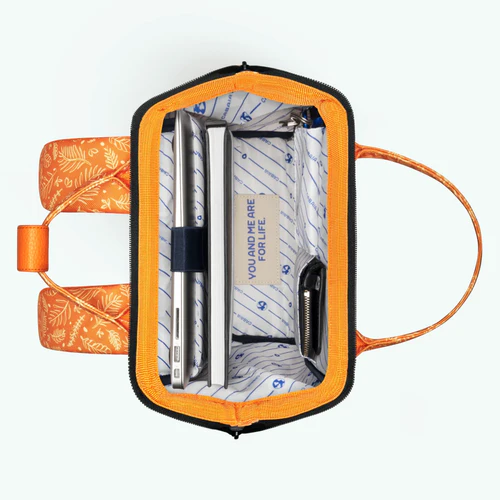Cabaia Adventurer Kleiner Rucksack Bayonne orange